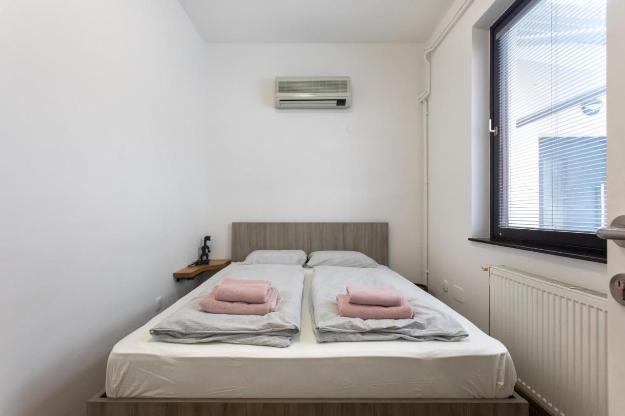 Big Pipe Apartment Ljubljana Ngoại thất bức ảnh