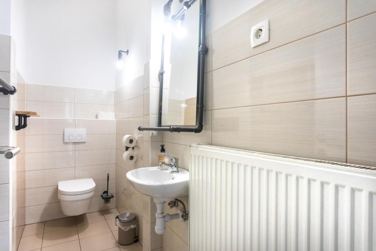 Big Pipe Apartment Ljubljana Ngoại thất bức ảnh